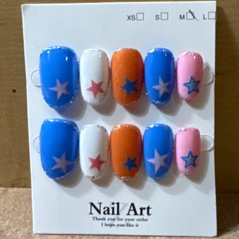 "Pop Galaxy" Press-On‎ Nail Set – Multicolor Stars & Glossy Finish